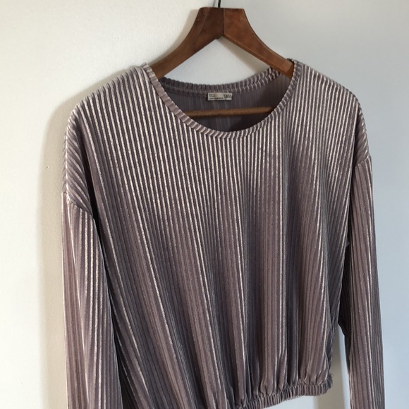 Zara “Going Out Top” 🪩 - Picture 2 of 8